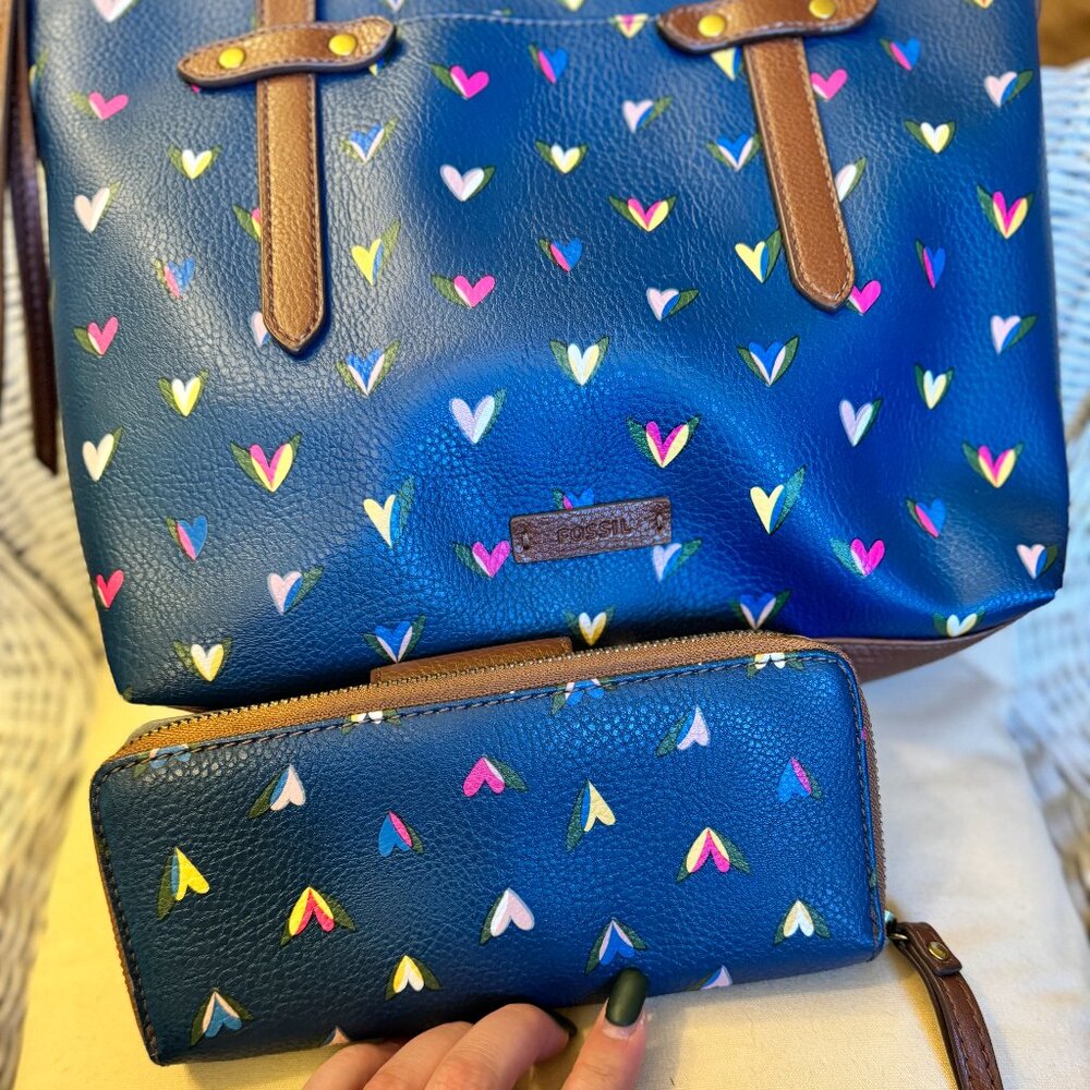 Fossil Satchel (Hearts) with Matching Wallet